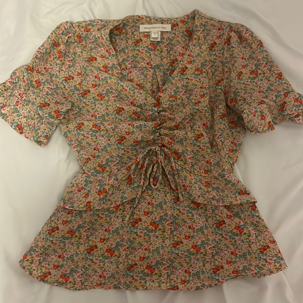 Tied Bow Ruffled Cute Spring Top